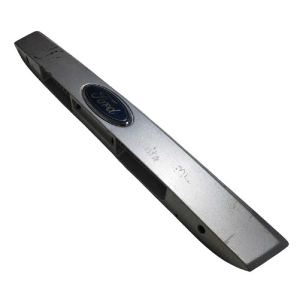 Moldura Luz Placa 6s65a43404a Ford Fiesta Sedan 2008 A 2013