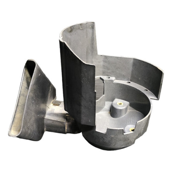 Moldura Entrada De Ar 8s4t10c392ae Ford Focus 2011 2012 2013