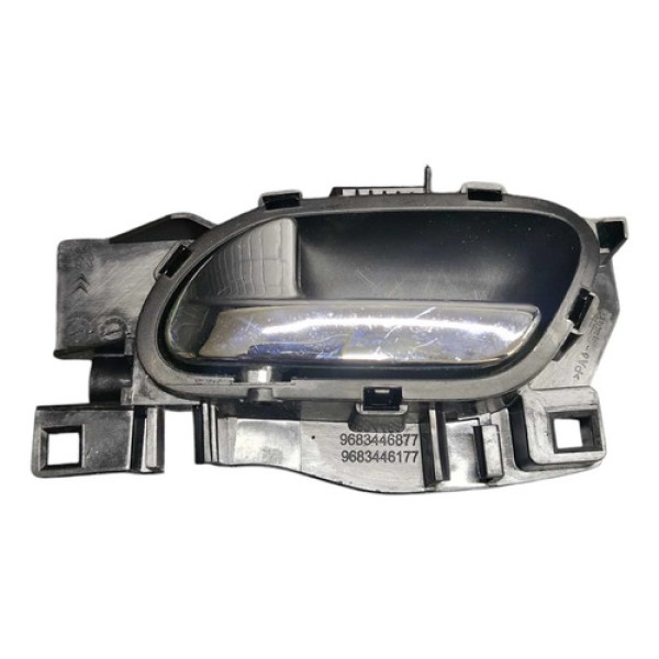 Maçaneta Interna Dianteira Esquerda Peugeot 3008 2012 A 2015 Cinza Traseira