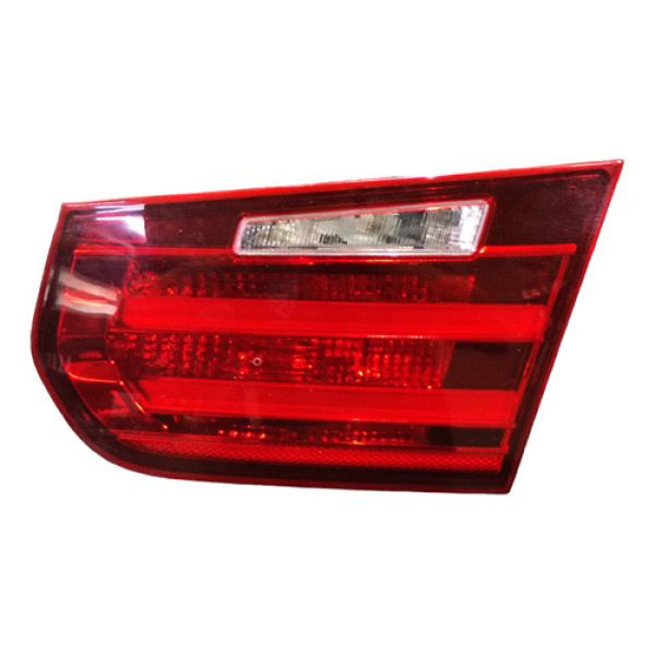 Lanterna Traseira Direita Tampa Bmw 320i 2013 2014 2015 Direito Vermelho