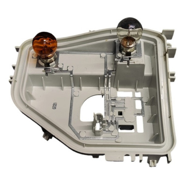 Circuito Soquete Lâmpada Tras Dir Vw T-cross 1.0 2019/2022 - Direito/passageiro