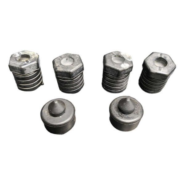 Jogo Borracha Batente Capô Chevrolet Tracker 2016 2017