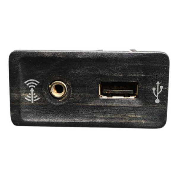 Moldura Conector Usb Vw Amarok 3.0 V6 2016 A 2022 5g0035222e