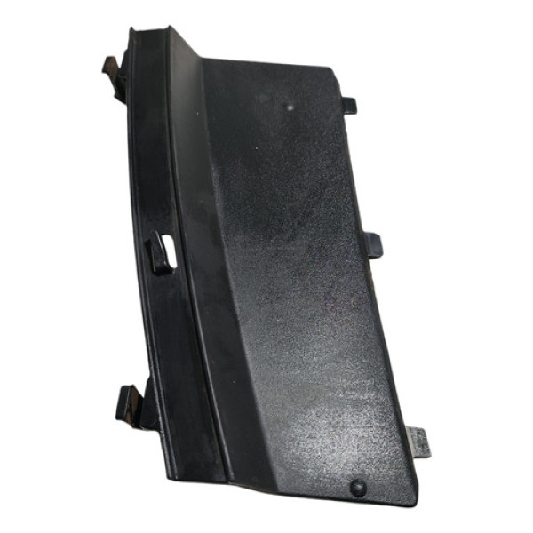 Moldura Esq Churrasqueira Toyota Yaris 2019/2023 557840d170