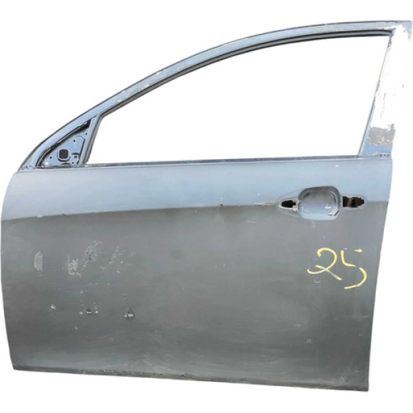 Porta Dianteira Esquerda Jac J5 1.5 2013 A 2015 Detalhe Dianteira Esquerda Cinza