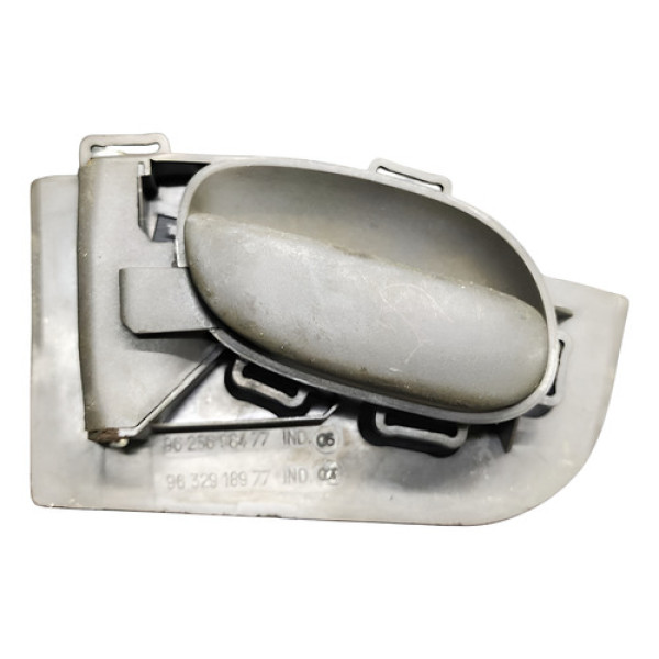 Maçaneta Interna Diantera Esquerda Peugeot 206 2007 A 2010 - Dianteira