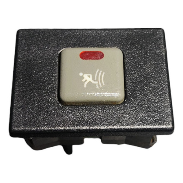 Botão Interruptor Alarme Chevrolet S10 2001/2011 93286047 Preto