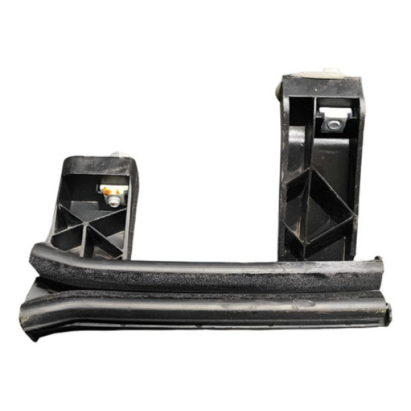 Guia Vidro Porta Tras Dir Peugeot 408 2012/2014 9670750380 Preto