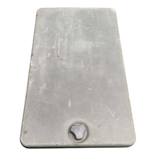 Moldura Kit Ferramentas Mitsubishi Pajero Gls-b 1997 A 1999