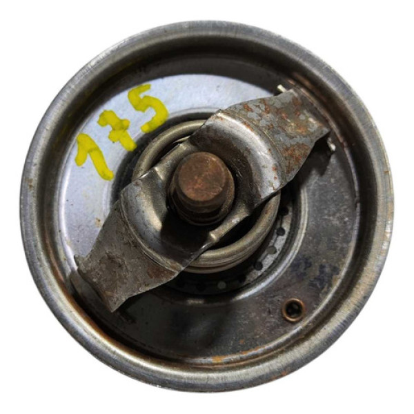 Valvula Termostatica 07k121113b Vw Jetta 2012 2013 2014