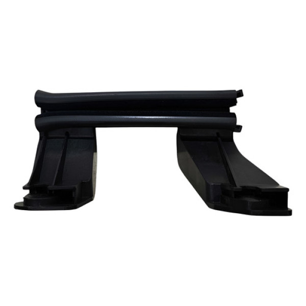 Guia Vidro Traseiro Esquerdo Peugeot 3008 2011 2012 A 2015 Preto