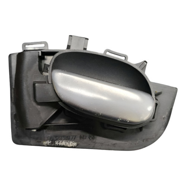 Maçaneta Interna Dianteira Esq Peugeot 206 07/11 9623698477 Dianteira