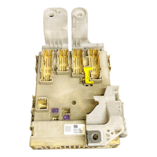 Modulo De Fusiveis 8273012m80 Toyota Corolla 2016 2017