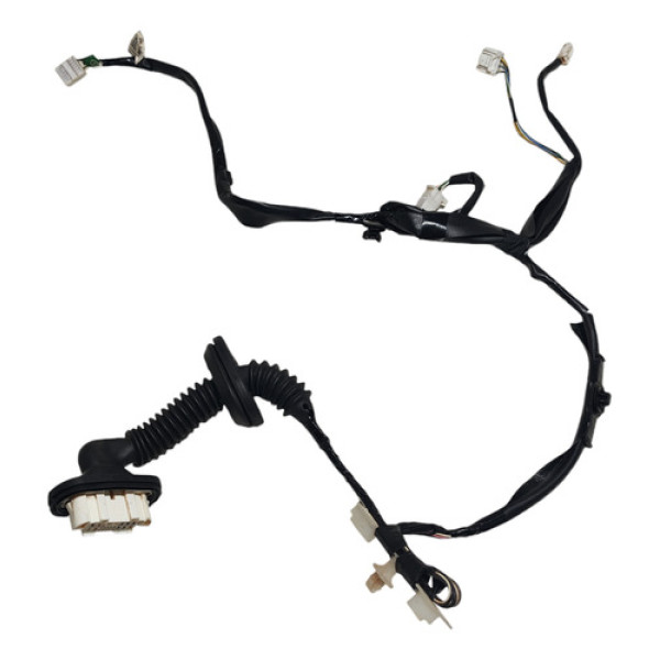 Chicote Forro Porta Tras Esq Toyota Yaris 2019 2020 A 2023