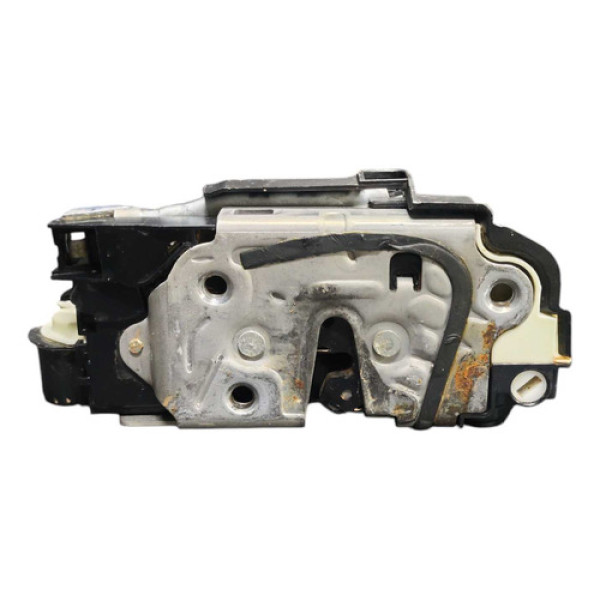 Fechdaura Traseira Esquerda Vw Amarok Highline 3.0 2016/2022