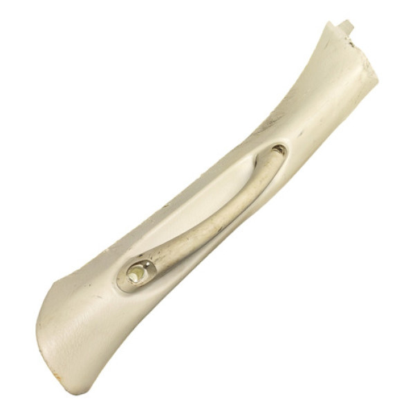 Moldura Coluna Esquerdo Jeep Cherokee 2006 2007 Detalhe