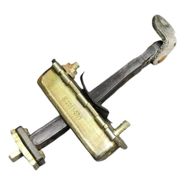 Limitador Dobradiça Porta Traseira Esquerda Jac J3 2012 2013