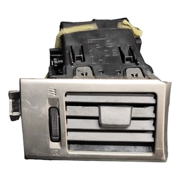 Difusor De Ar Direito 51620100 Nissan Tiida 2008 2009 2010