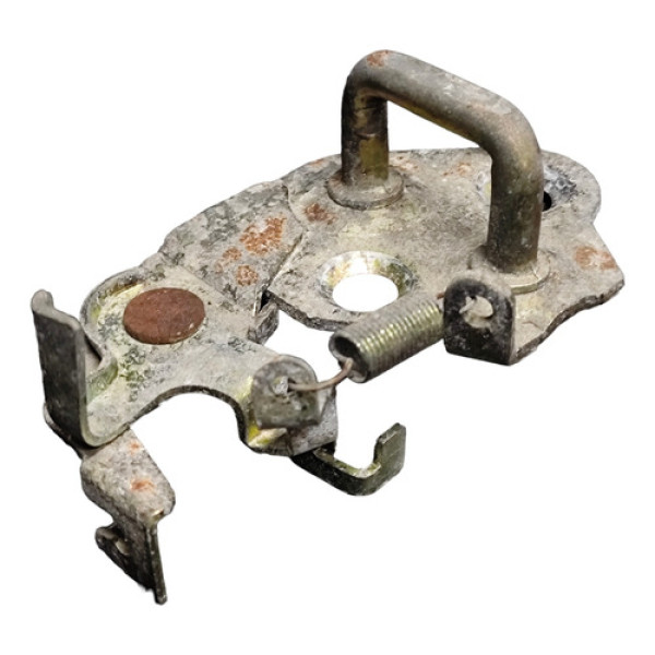 Batente Trinco Traseiro Chery Qq 2014 2015 2016