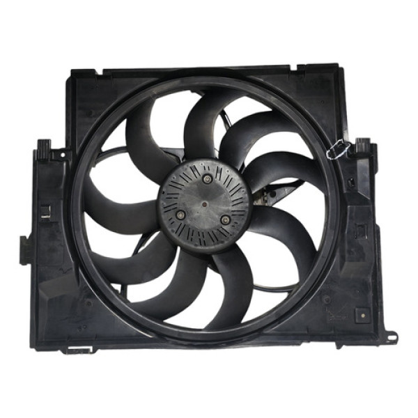 Defletor Radiador Eletroventilador Bmw 320 2013 2014 Detalhe