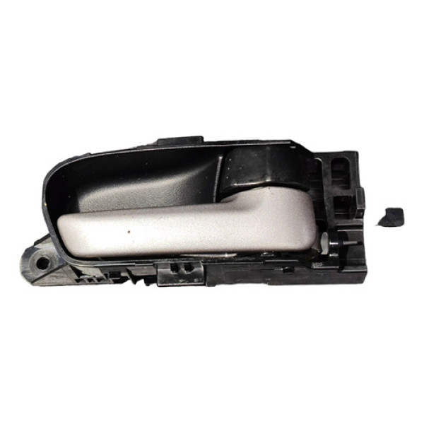 Maçaneta Interna Dianteira Direita Suzuki Grand Vitara 2011 1 Dianteira