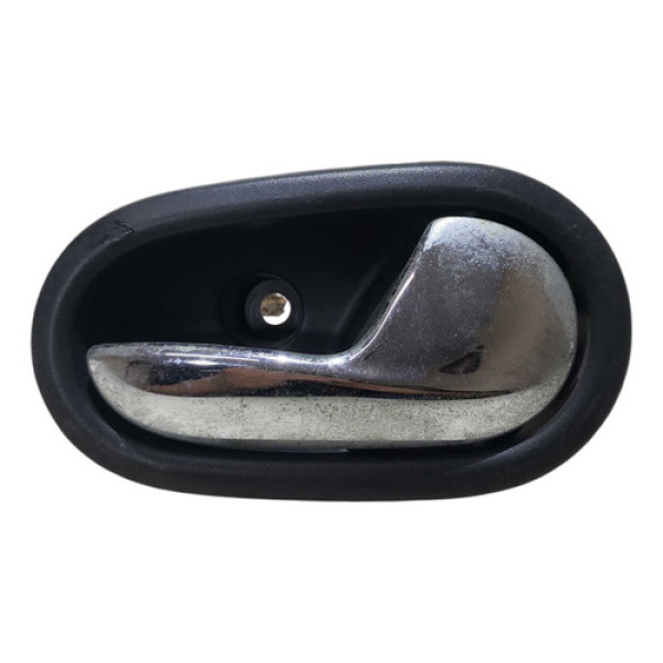 Maçaneta Interna Traseira Direita Renault Sandero 2007/2013 Prata Traseira