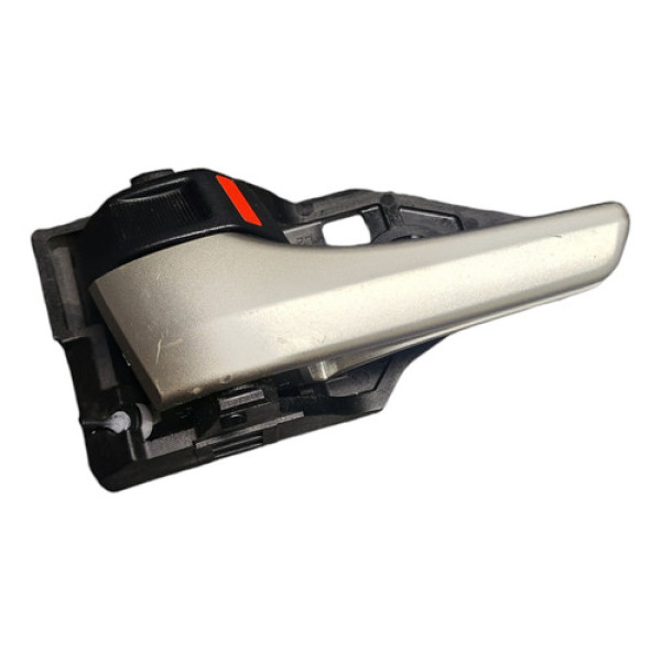 Maçaneta Interna Traseira Esquerda Toyota Prius 2012/2013 1 Traseira