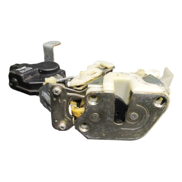 Fechadura Porta Tras Dir Mitsubishi Pajero Tr4 2007 A 2015