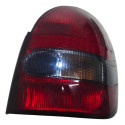 Lanterna Direita Gm Corsa Hacth Fume 1994 A 1999 Direito/passageiro Vermelho