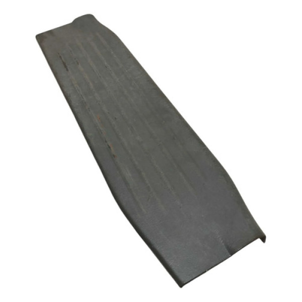 Soleira Porta Traseira Dir Toyota Hilux 2013/2015 679170k030 Preto