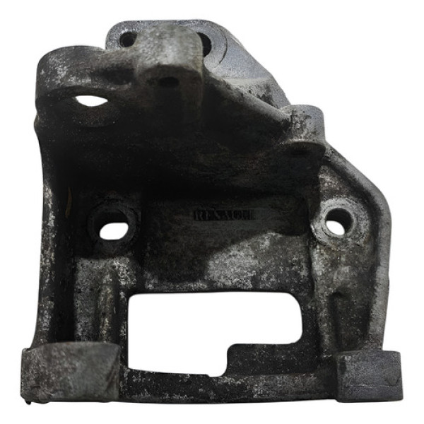 Suporte Bomba Motor 8200040061 Renault Clio 2006 A 2012