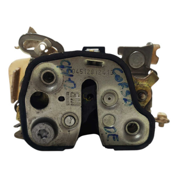 Fechadura Porta Dianteira Esquerda Gm Corsa 1994 A 2002