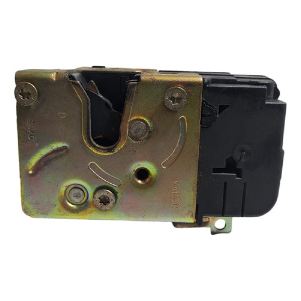 Fechadura Porta Dianteira Direita Peugeot 206 2005 2006 2007