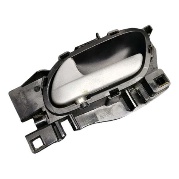 Maçaneta Interna Diant Esq Peugeot 2008 2015/2019 96802456vv - Preto - Dianteira