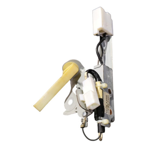 Módulo Amplificador 8630047130 Toyota Prius 1.8 2012 A 2014