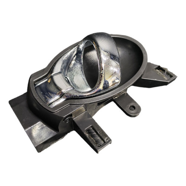 Maçaneta Interna Dianteira Esquerda Nissan Versa 2016 2017 - 1 - Dianteira