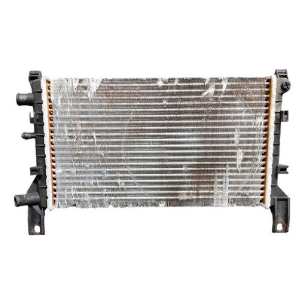 Radiador De Agua Ford Fiesta 1.3 1995 1996. Detalhes