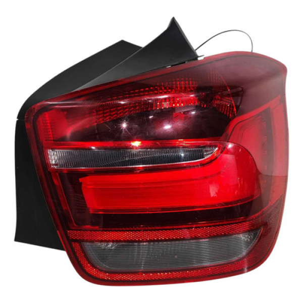 Lanterna Traseira Direita Bmw 125i 2013 2014 2015 2016 Direito/passageiro Vermelho