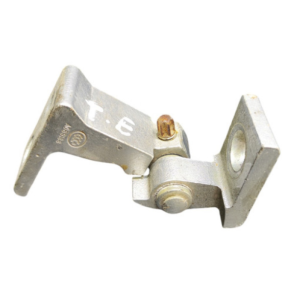 Dobradiça  Porta Traseira Esquerda Vw Jetta 2015 2016