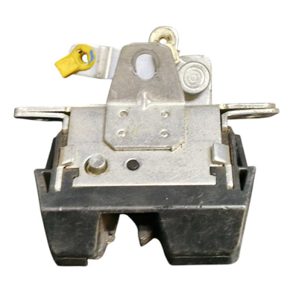 Fechadura Tampa Porta Malas Gm Corsa Sedan 2002 2003 A 2005
