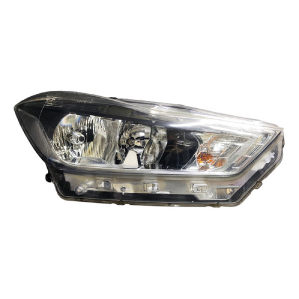 Farol Direito Nissan Kicks 1.6 2017 2018 2019 Detalhe