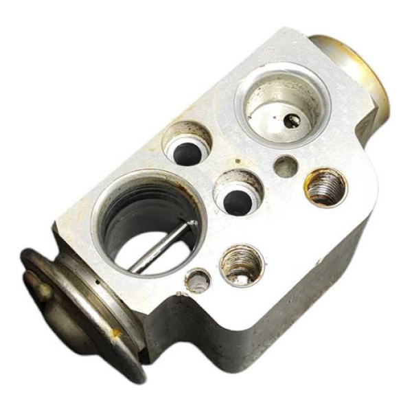 Válvula Expansão Ar 7l0820679d Vw Amarok 3.0 2018 A 2022