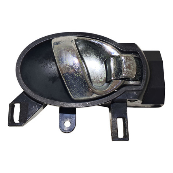 Maçaneta Int Traseira Direita Nissan Versa 1.6 2013 A 2020 Prateado Traseira