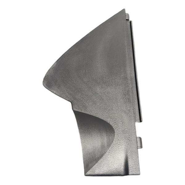 Moldura Esquerda Painel Central Nissan Kicks 2017 2018 2019