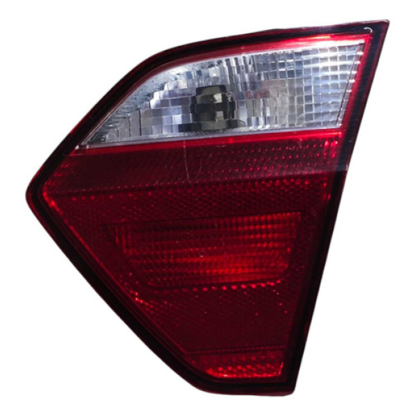 Lanterna Direita 945094b Volkswagen Voyage 2013 A 2017 Direito/passageiro Branca