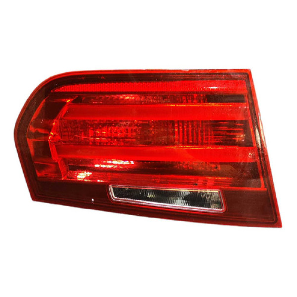 Lanterna Tampa Traseira Esquerda Bmw 328i 2.0 2013 A 2017