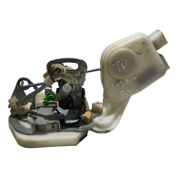 Fechadura Porta Tras Direita Mitsubishi Pajero 2000 A 2005