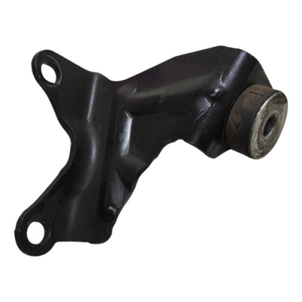 Suporte Esquerdo Paralama Fiat Freemont 2011 2012 A 2014