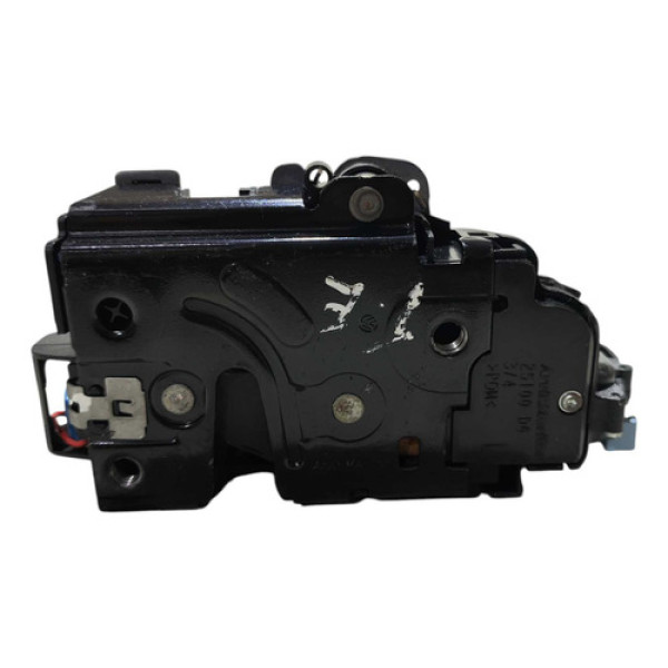 Fechadura Porta Traseira Esq 7l0839015d Vw Jetta 2010 A 2012