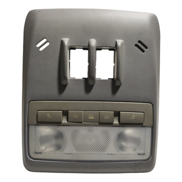 Luz Teto Cortesia Gm Tracker 2017 2018 2019 42424636 